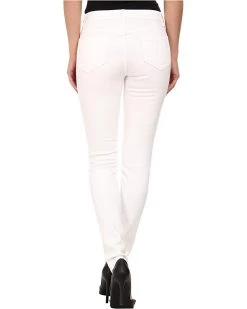 Vince Camuto Five-Pocket Skinny Jeans in Ultra White -Vince Camuto Shop 713XNzJFSL. AC SR736920