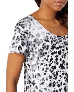 Vince Camuto Short Sleeve Animal Print Scoop Neck Top | Shirts & Tops -Vince Camuto Shop 81A2vk5moRL. AC SR736920